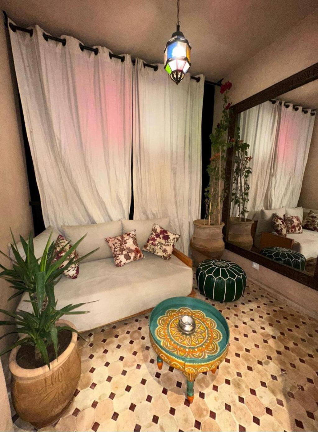 Appartement Moderne En City Center Marrakech-Gueliz Marrakesh Esterno foto
